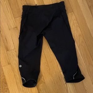 cropped lulu lemon leggings